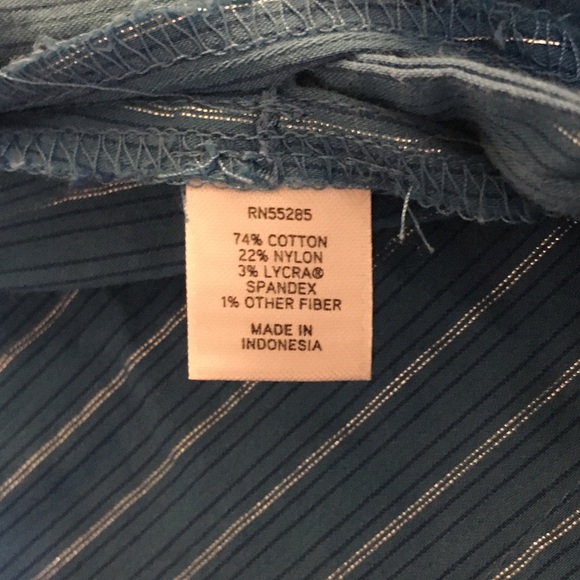 2 for 1 Express Blue & Silver Blouse & Silver Cami - Picture 4 of 7